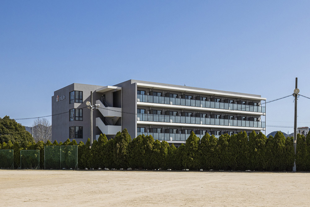 山口県立大学学生会館 Uni E'meal 桜社テラス