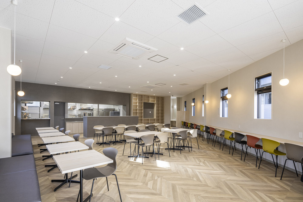 山口県立大学学生会館 Uni E'meal 桜社テラス