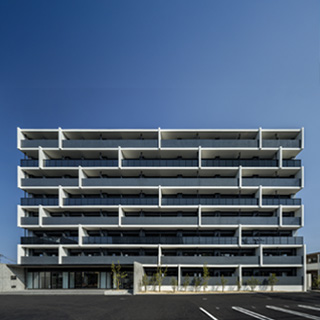 Uni E'terna 大分大学前(学生寮)